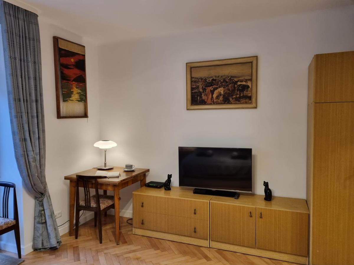 W Kolorze Miety Daire Varşova Dış mekan fotoğraf